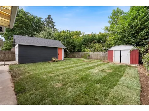 5545 N Wilbur Avenue Portland OR 97217
