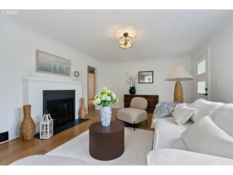 5545 N Wilbur Avenue Portland OR 97217