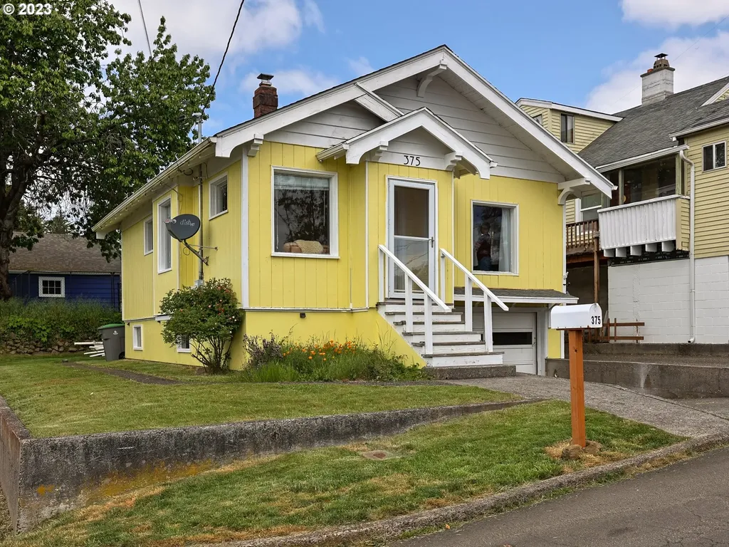 375 Bristol Street Astoria OR 97103