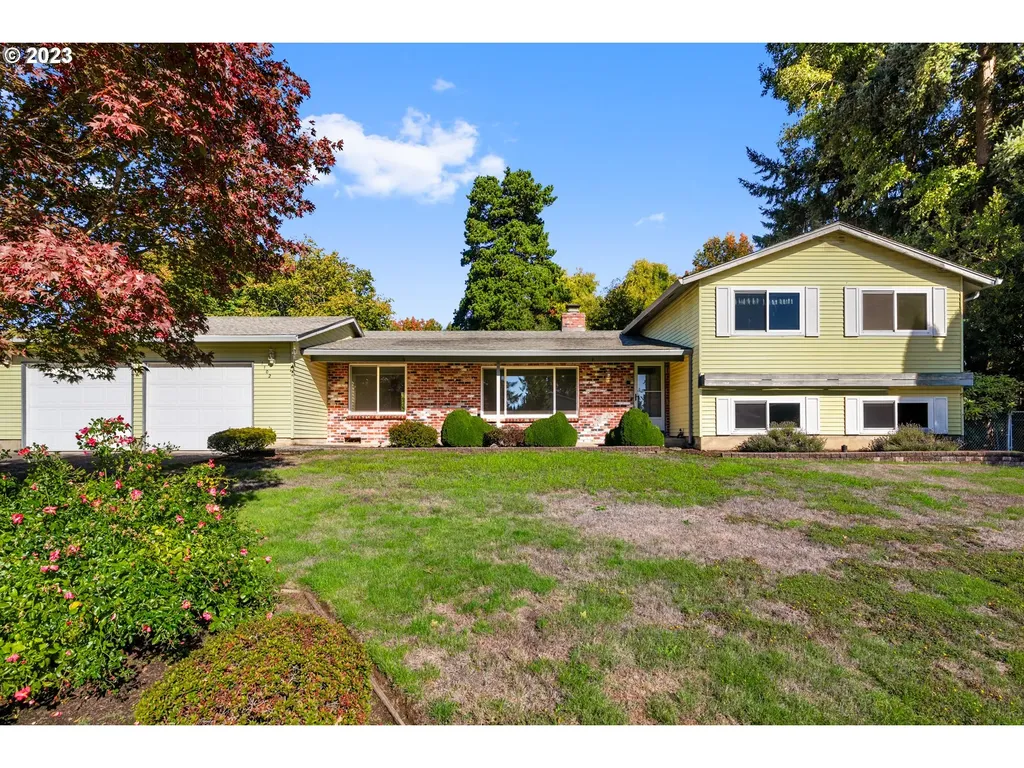 1102 Nw 103rd Street Vancouver WA 98685