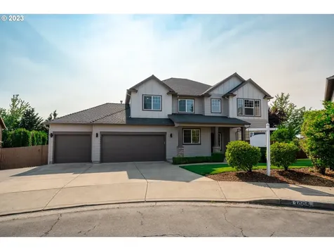 3005 Nw 30th Circle Camas WA 98607