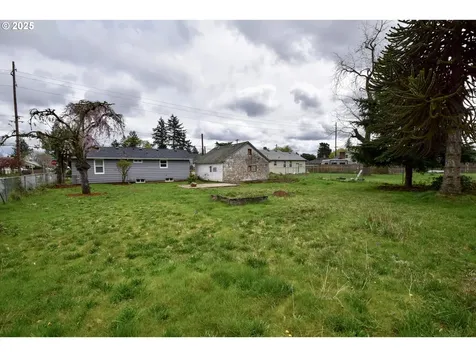 1123 SE 162nd Avenue Portland OR 97233