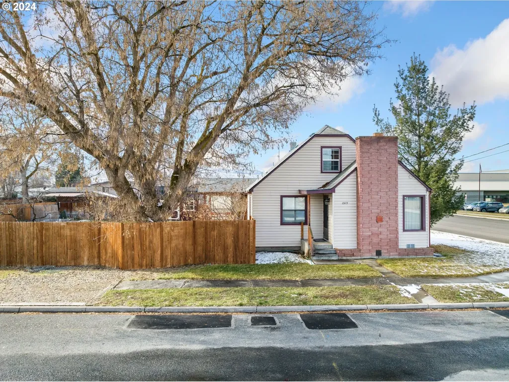 2975 5th Street Baker City OR 97814