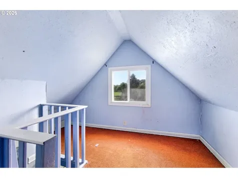 1715 Cascade Drive Lebanon OR 97355