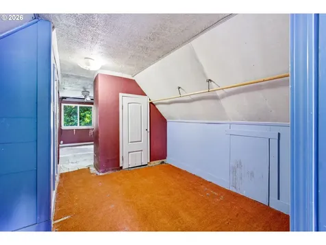 1715 Cascade Drive Lebanon OR 97355