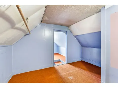 1715 Cascade Drive Lebanon OR 97355