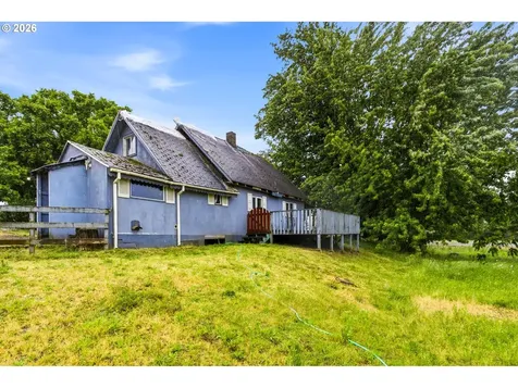 1715 Cascade Drive Lebanon OR 97355
