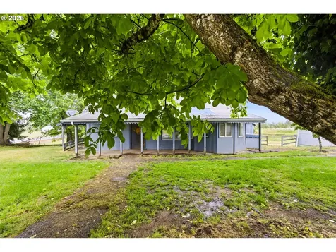 1715 Cascade Drive Lebanon OR 97355