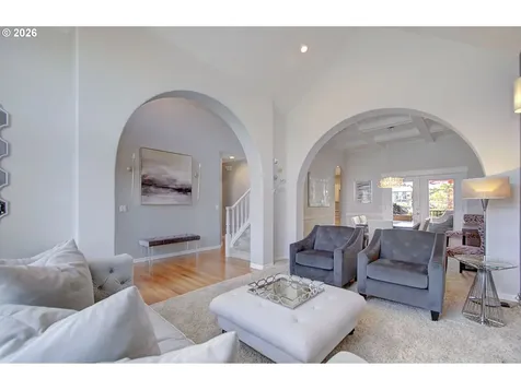 22002 NE Lachenview Lane Fairview OR 97024
