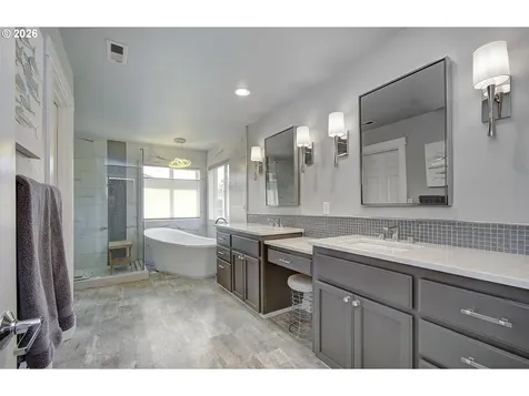 22002 NE Lachenview Lane Fairview OR 97024