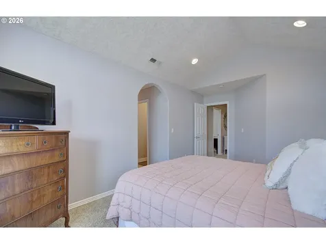 22002 NE Lachenview Lane Fairview OR 97024
