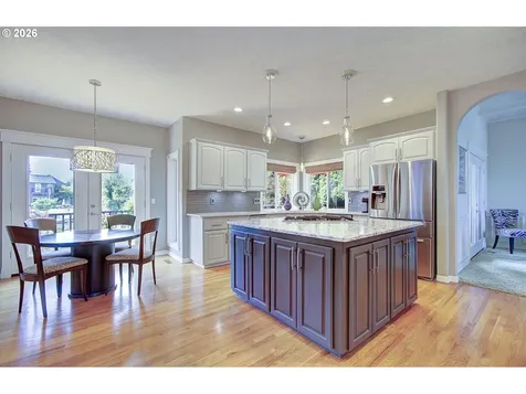 22002 NE Lachenview Lane Fairview OR 97024