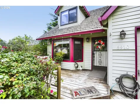 6910 SW Potomac Street Tualatin OR 97062