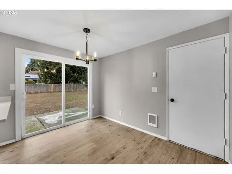 712 NW 84th Street Vancouver WA 98665