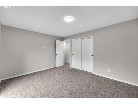 712 NW 84th Street Vancouver WA 98665