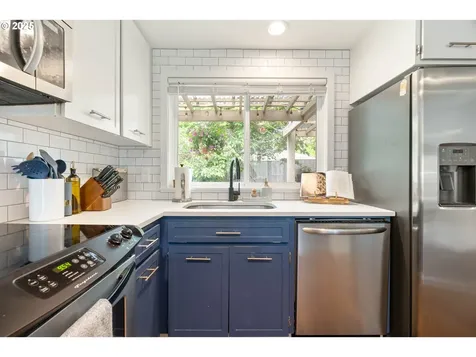 16190 SW Theresa Court Beaverton OR 97007