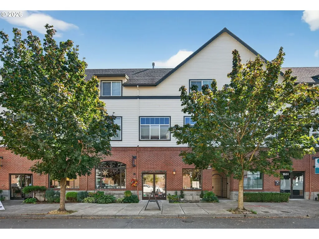 1647 NE Market Drive Fairview OR 97024