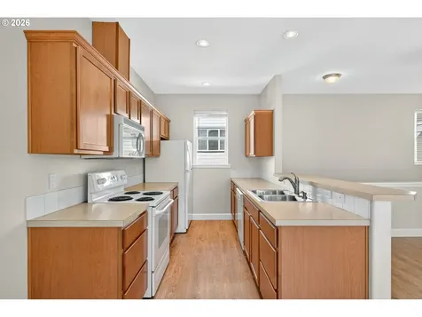 1647 NE Market Drive Fairview OR 97024