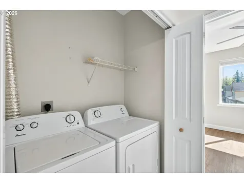 1647 NE Market Drive Fairview OR 97024