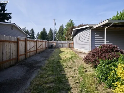 201 NW 107th Street Vancouver WA 98685