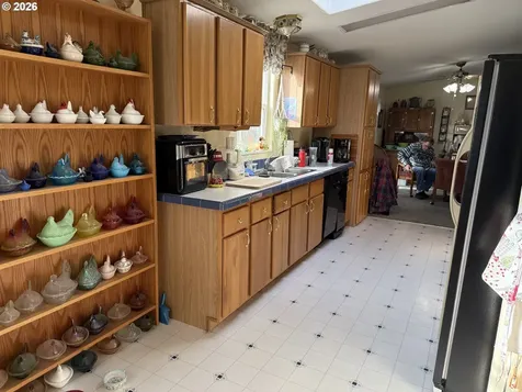 110 S Mike Road Tygh Valley OR 97063