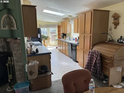 110 S Mike Road Tygh Valley OR 97063