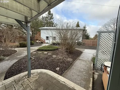 110 S Mike Road Tygh Valley OR 97063