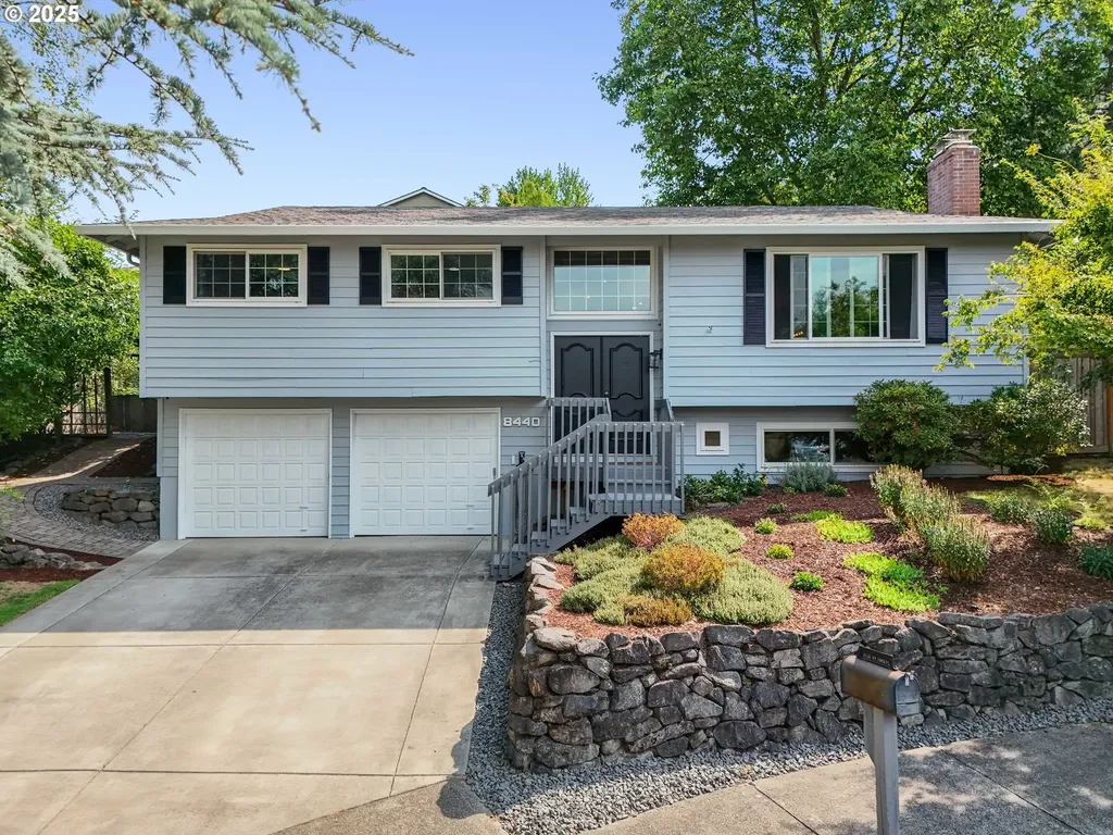 8440 SW 70th Place Portland OR 97223