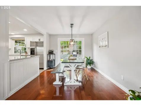 8440 SW 70th Place Portland OR 97223