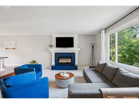 8440 SW 70th Place Portland OR 97223