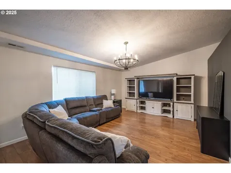 1408 47th Avenue Sweet Home OR 97386