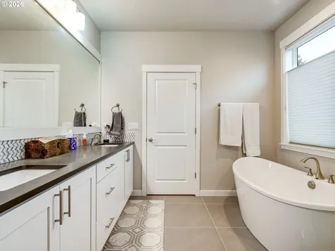 3414 NE 177th Avenue Vancouver WA 98682