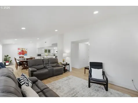 8146 SW Lori Way Beaverton OR 97007