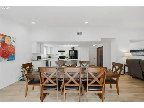 8146 SW Lori Way Beaverton OR 97007