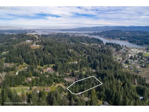 93549 Patterson Lane Coos Bay OR 97420