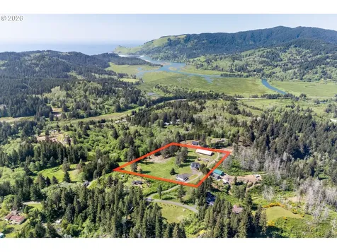 6905 NE Highland Road Otis OR 97368