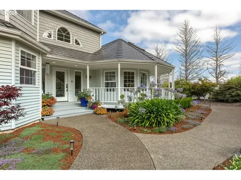 6905 NE Highland Road Otis OR 97368