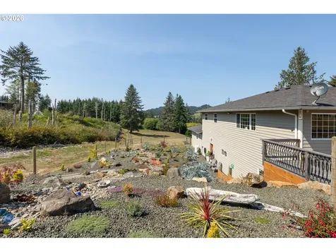 6905 NE Highland Road Otis OR 97368