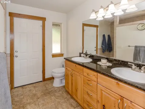 9019 NE Winters Road Camas WA 98607
