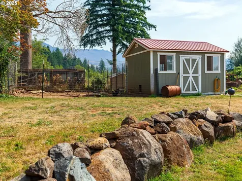 9019 NE Winters Road Camas WA 98607