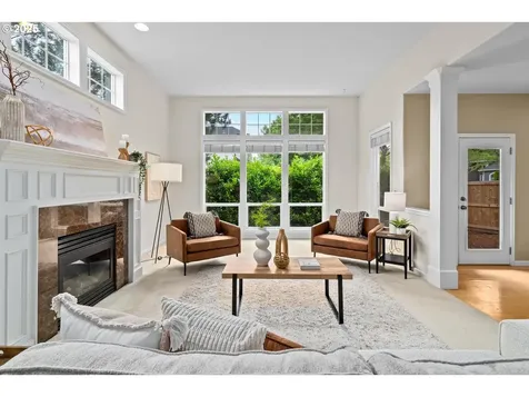 11231 SW 27th Avenue Portland OR 97219