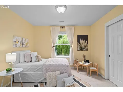 11231 SW 27th Avenue Portland OR 97219