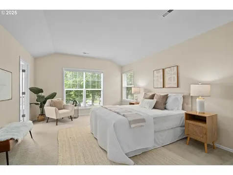 11231 SW 27th Avenue Portland OR 97219