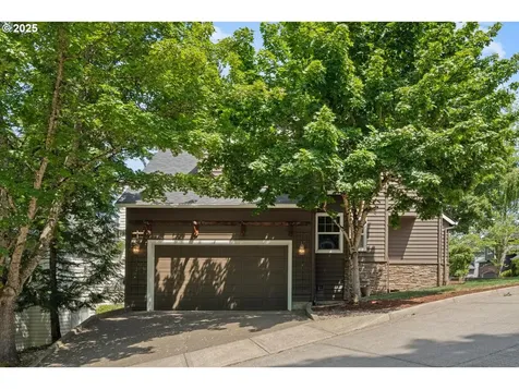 11231 SW 27th Avenue Portland OR 97219