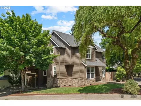 11231 SW 27th Avenue Portland OR 97219