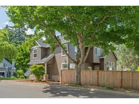 11231 SW 27th Avenue Portland OR 97219