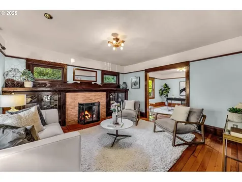 7630 NE Rodney Avenue Portland OR 97211