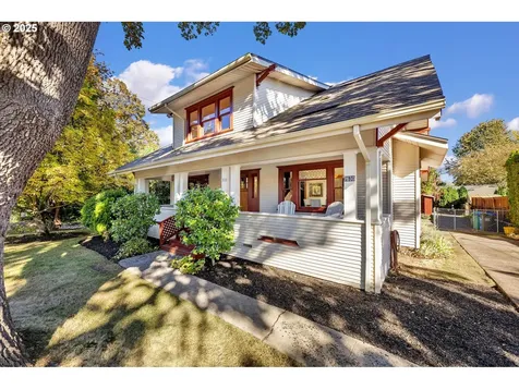7630 NE Rodney Avenue Portland OR 97211