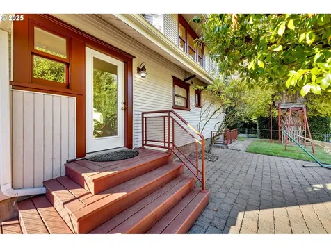 7630 NE Rodney Avenue Portland OR 97211