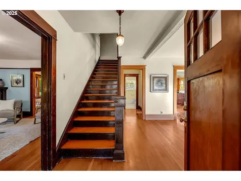7630 NE Rodney Avenue Portland OR 97211
